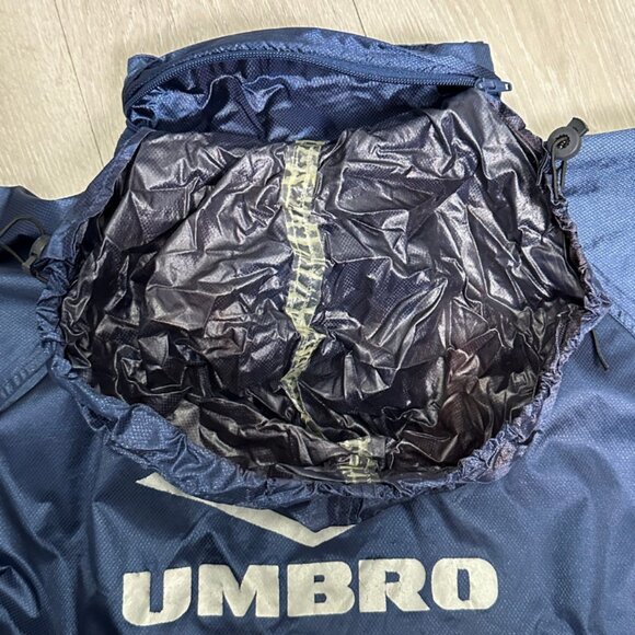 Vintage Umbro Langara College Soccer 1/4 Zip Windbreaker Jacket - Size Large - Picture 13 of 13